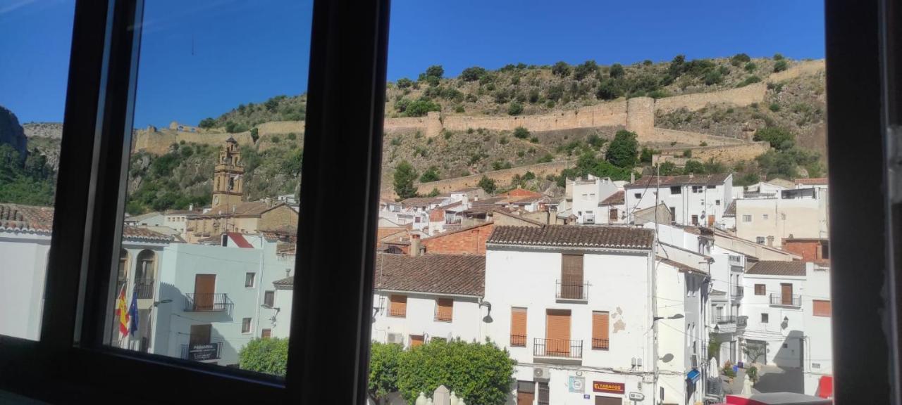 Ferienwohnung Muy Centrico La Plaza Chulilla Exterior foto